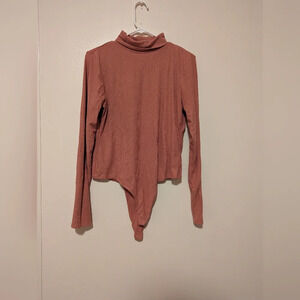 WAYF Women's Pink Turtleneck Long Sleeve Body Suit Size Large